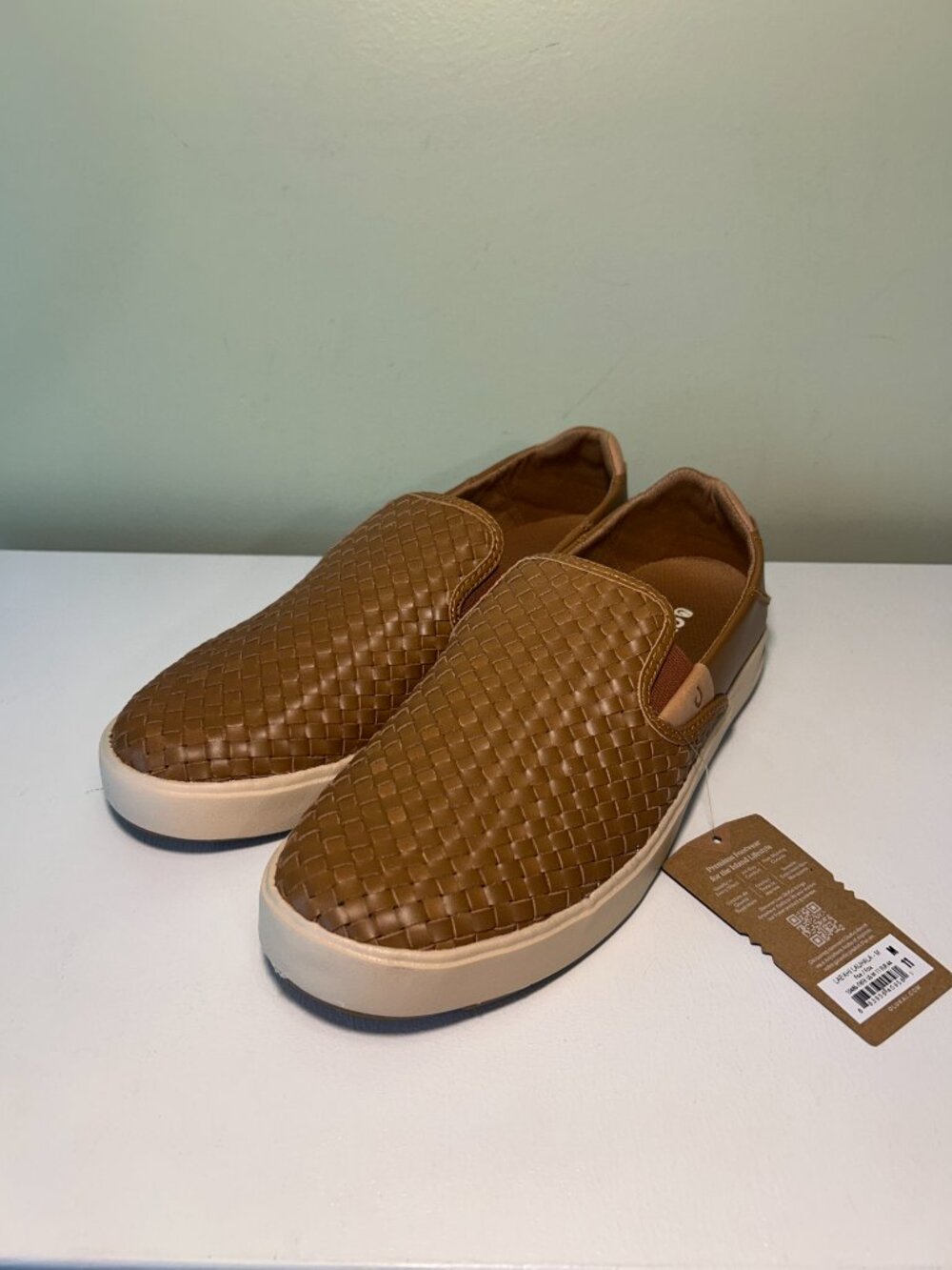 Olukai Men's Lae‘ahi Lauhala Woven Leather Shoes - Picture 2 of 16